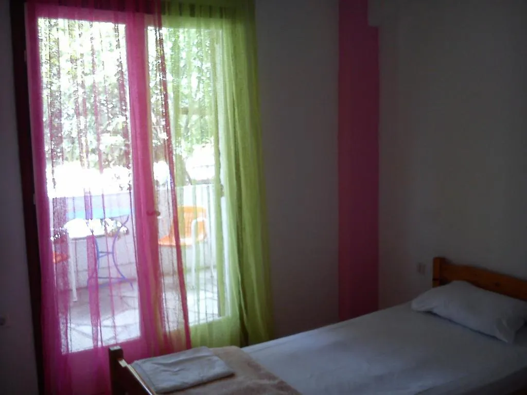 Mylos Rooms Kassandra 0*,  Greece