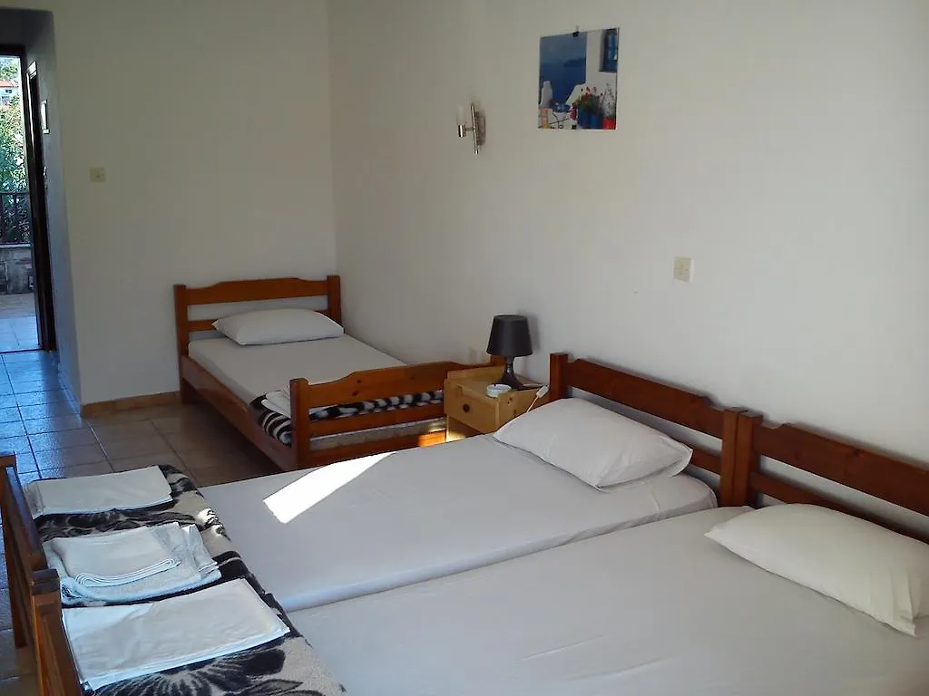 Mylos Rooms Kassandra 0*,